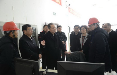 副省长郑新聪来我司调研_1_调整大小.jpg